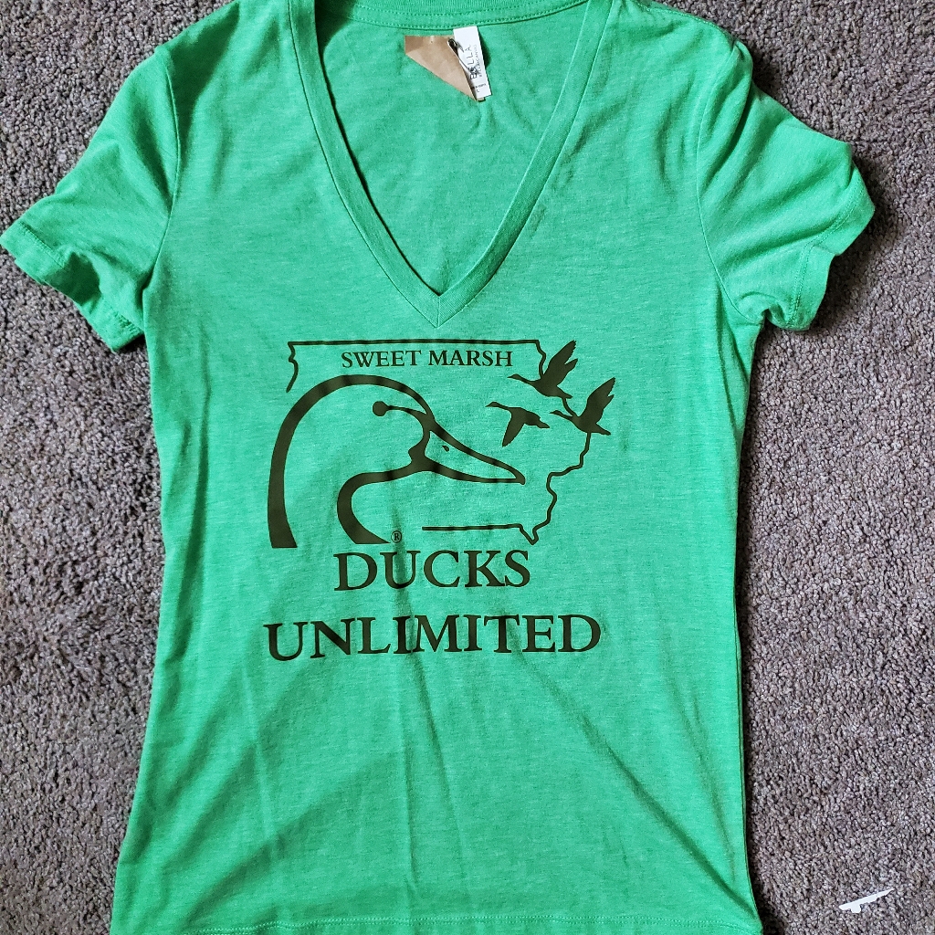Du Tee, Large